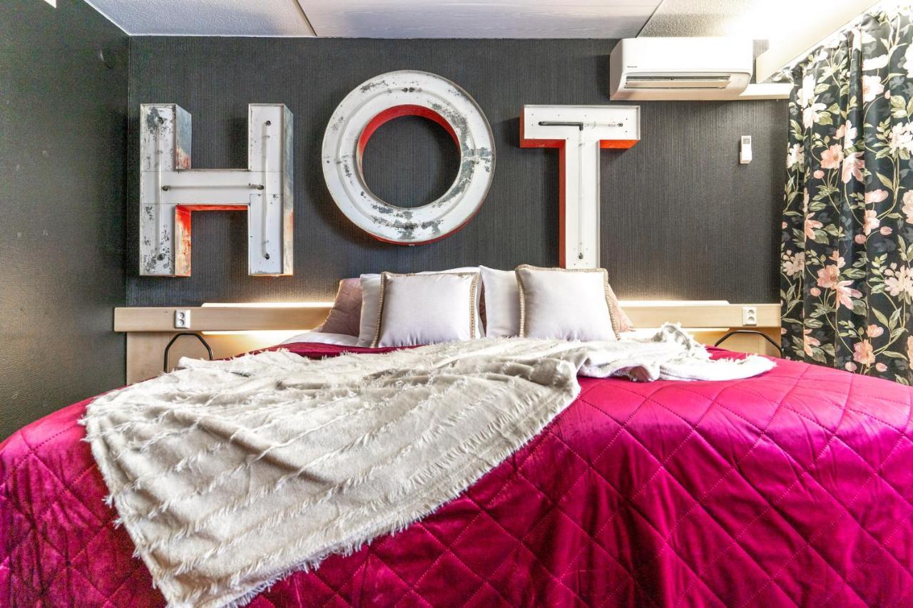 Hotelli Jaemsae Экстерьер фото